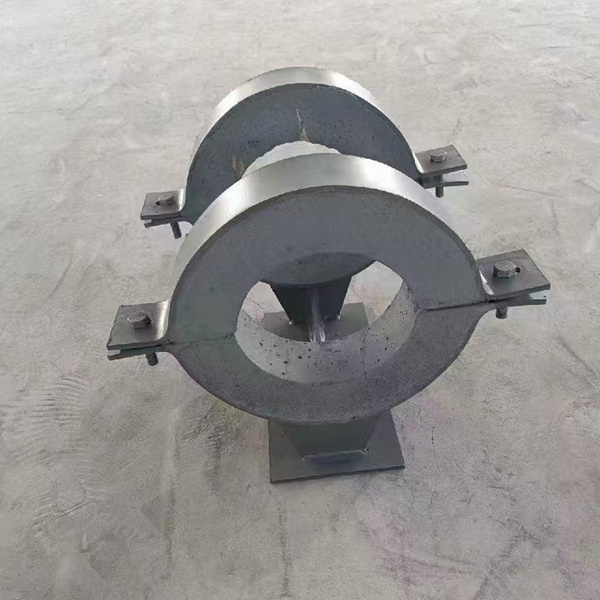 蛭石隔热管托